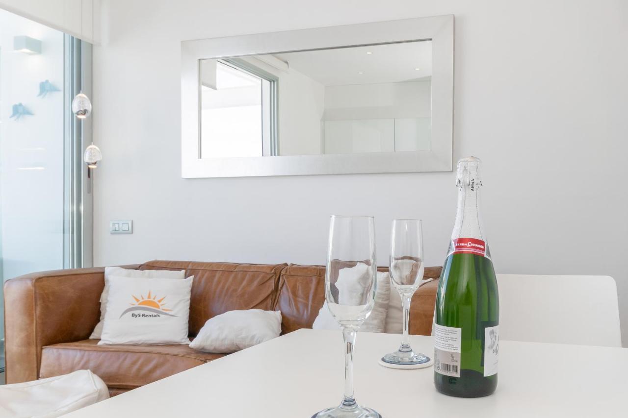 Beach Penthouse Sitges Rentals Exteriör bild